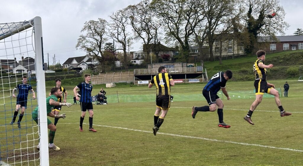 Bream Amateurs vs Westbury